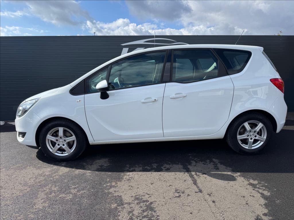 2016 Opel Meriva - 19