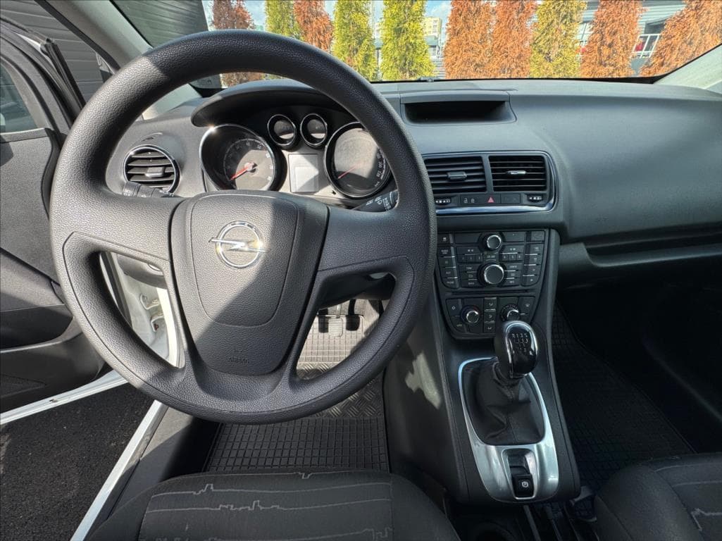 2016 Opel Meriva - 31