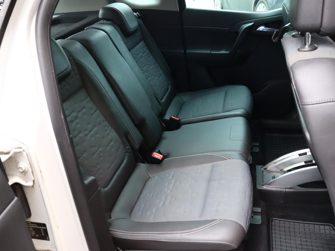 2011 Opel MERIVA - 11