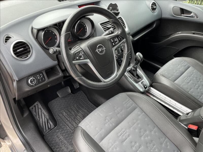 2013 Opel MERIVA - 9