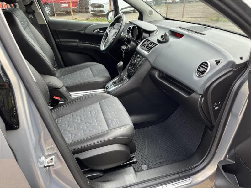 2013 Opel MERIVA - 10