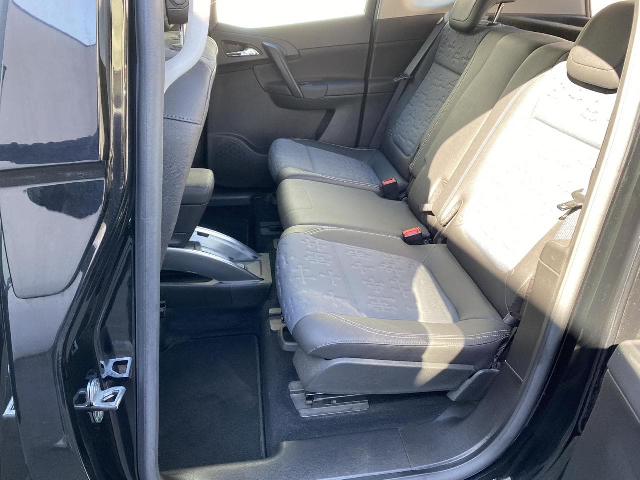 2011 Opel MERIVA - 13