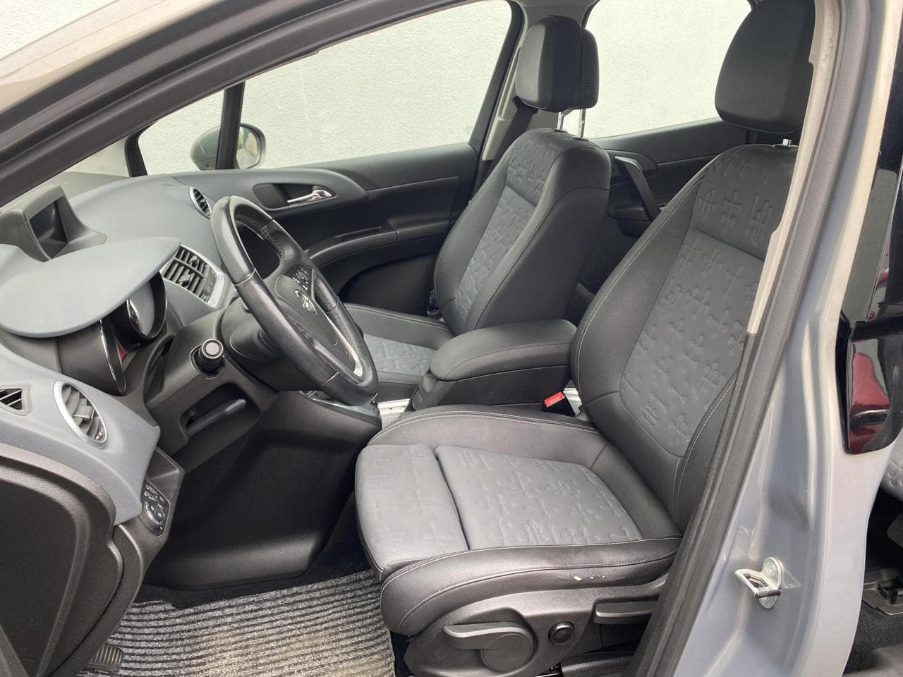2011 Opel MERIVA - 16