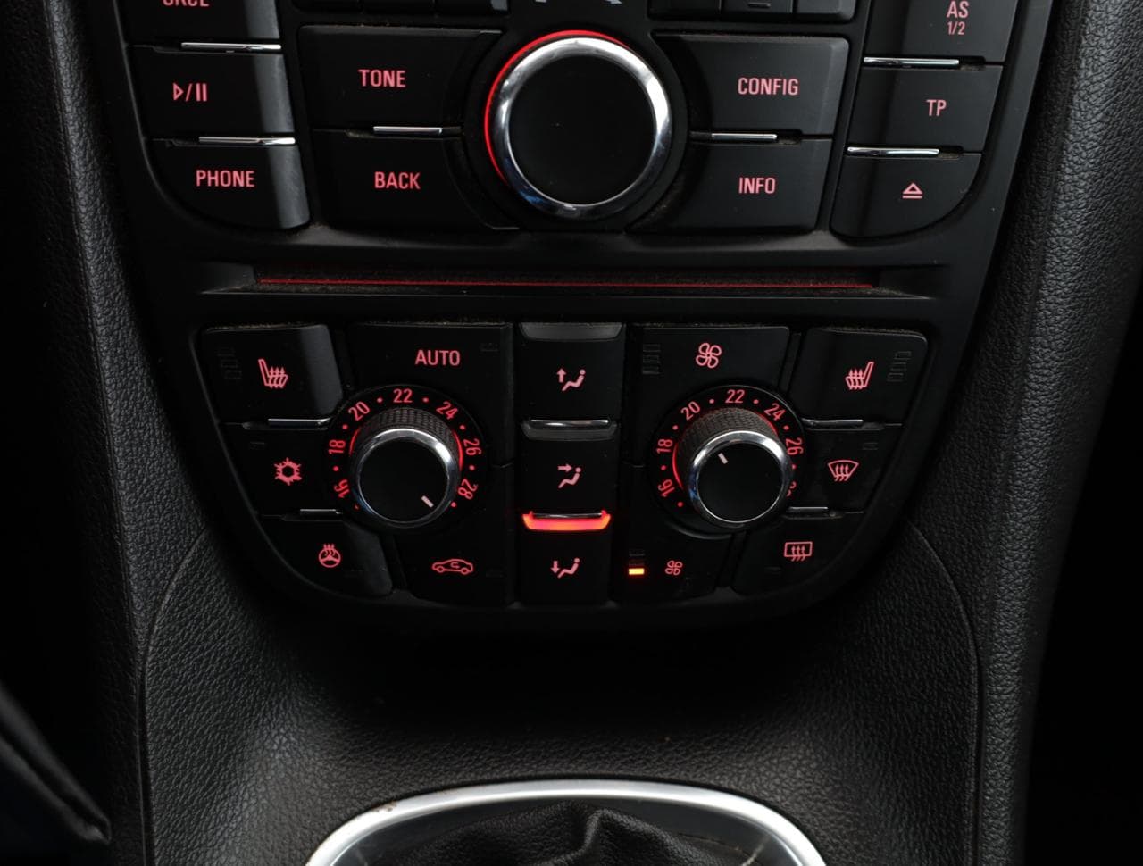 2016 Opel MERIVA - 28