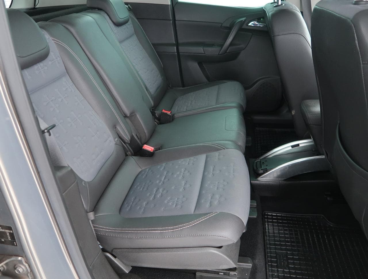 2010 Opel MERIVA - 17