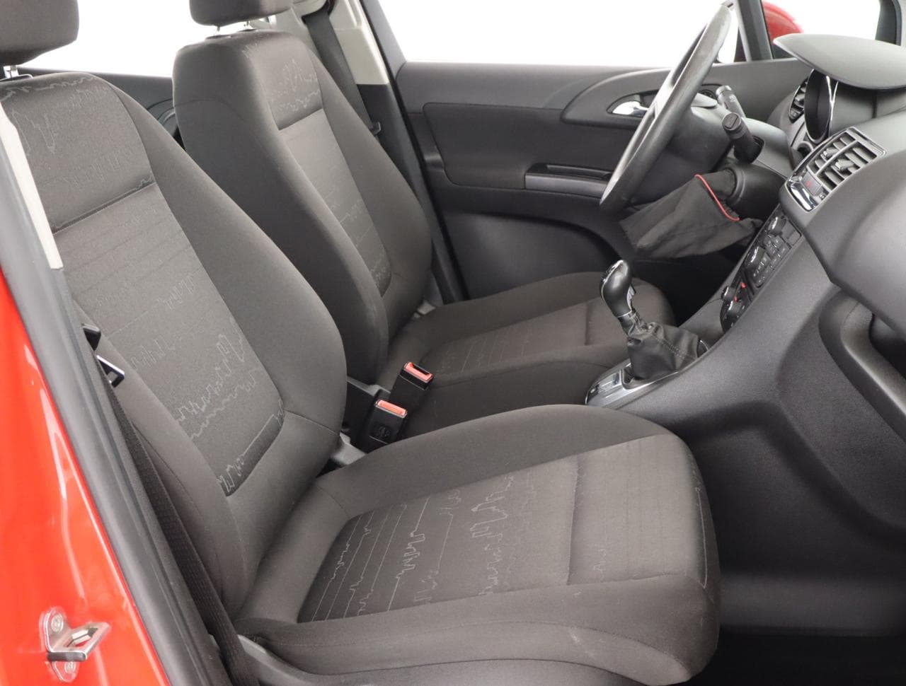 2014 Opel MERIVA - 14
