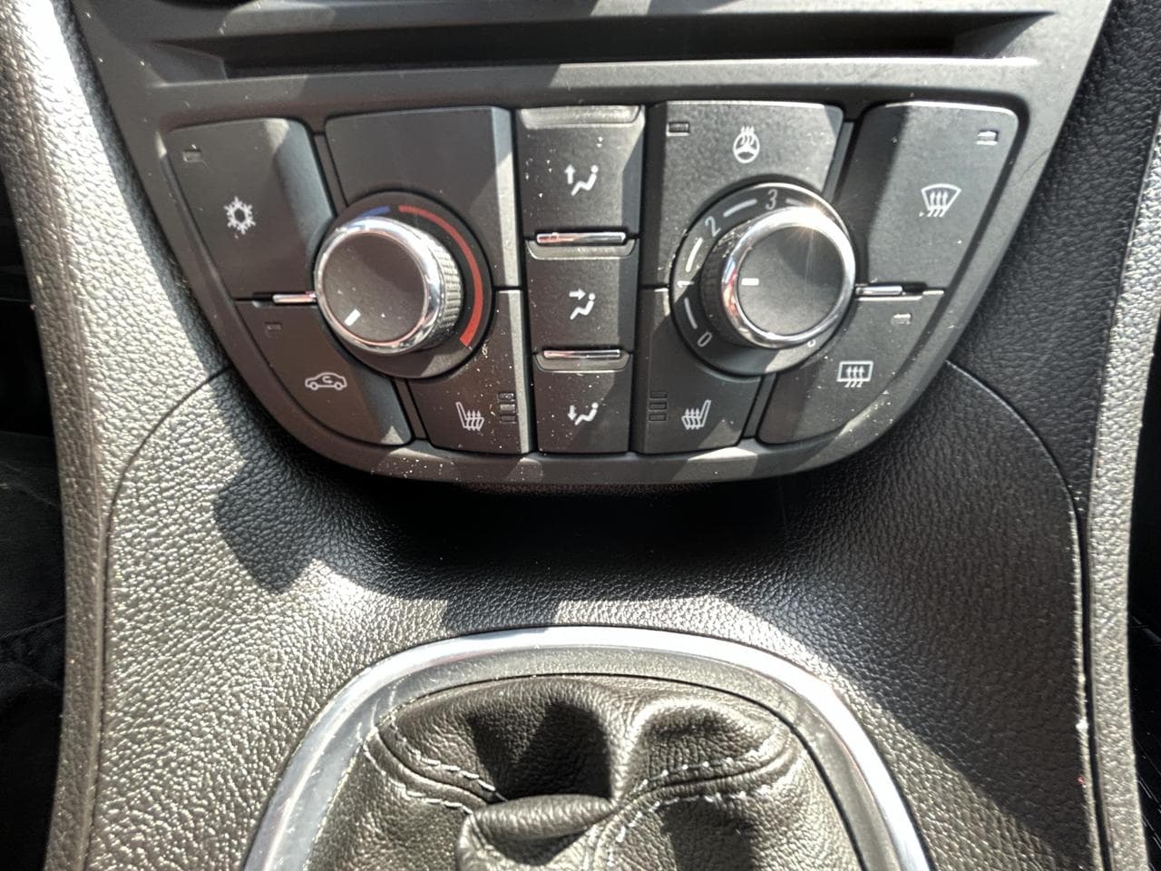 2012 Opel MERIVA - 16