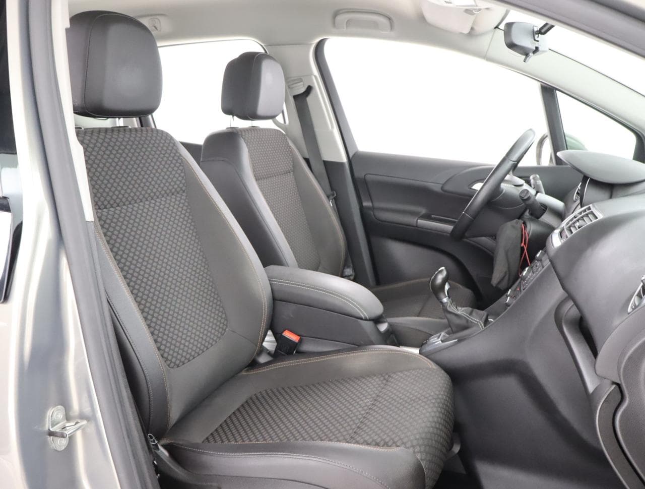 2016 Opel MERIVA - 12