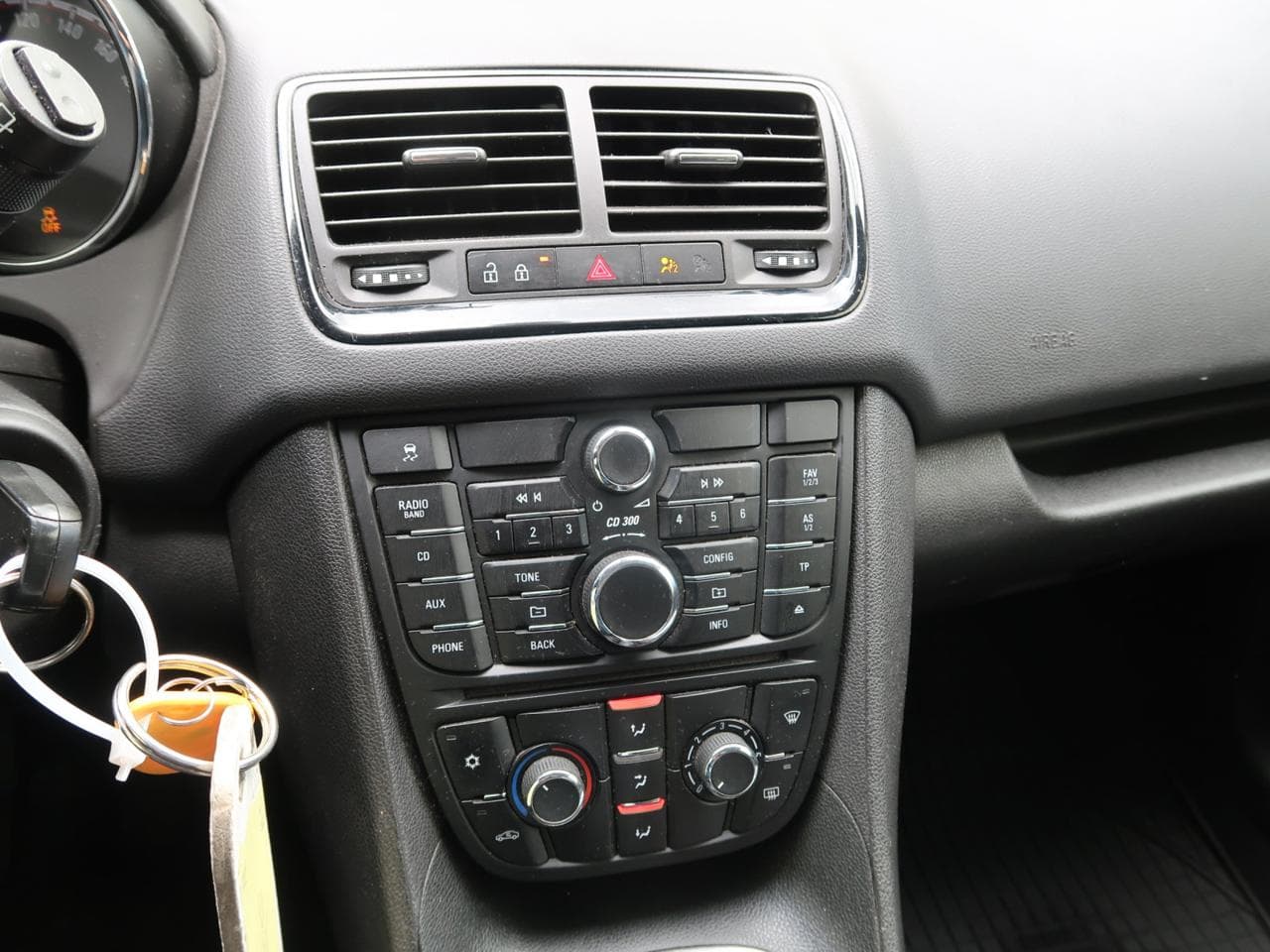 2012 Opel MERIVA - 18