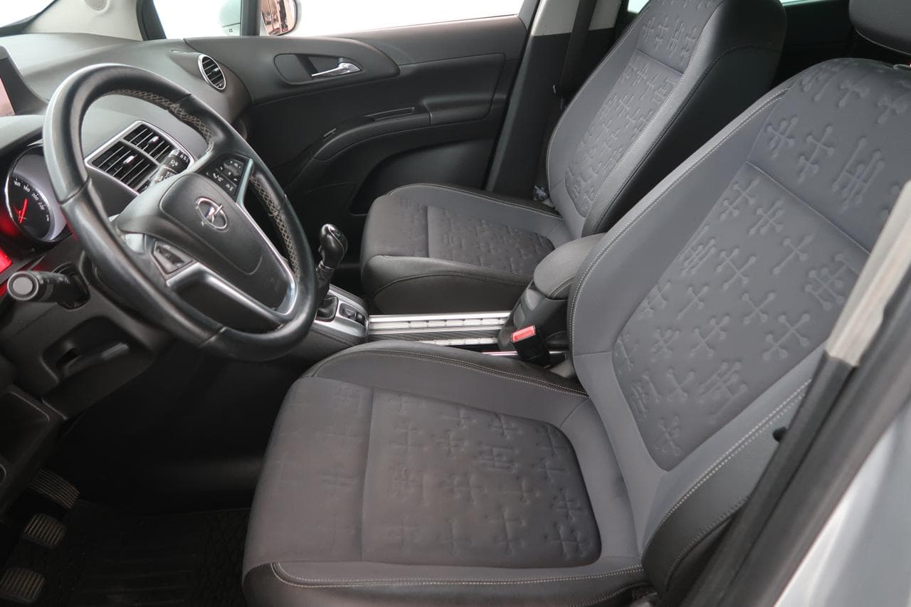 2015 Opel MERIVA - 20