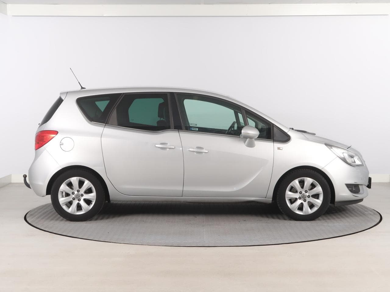 2015 Opel MERIVA - 8
