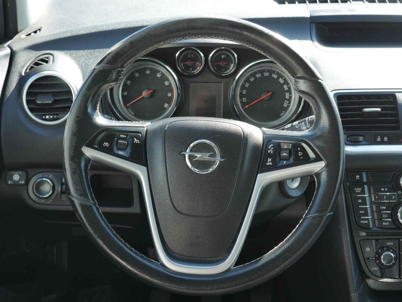 2016 Opel MERIVA - 41
