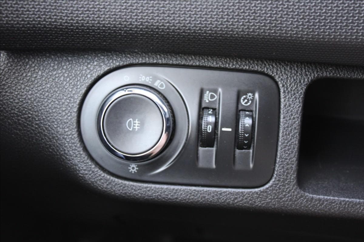 2015 Opel MERIVA - 13