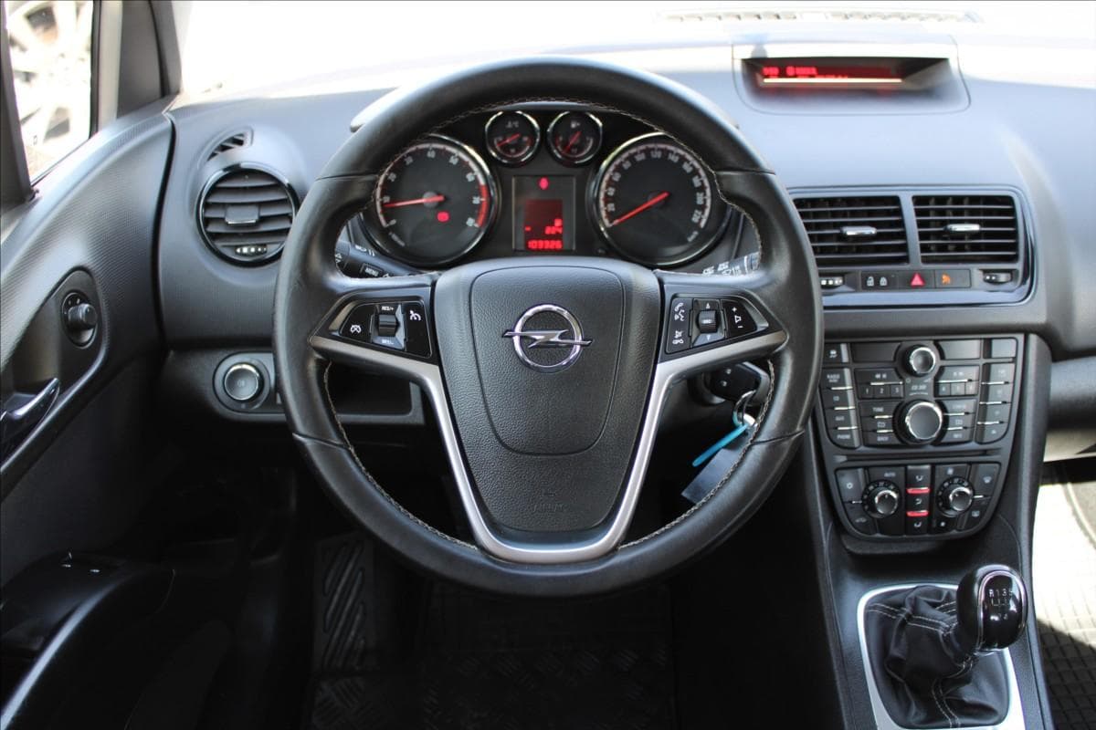 2015 Opel MERIVA - 9