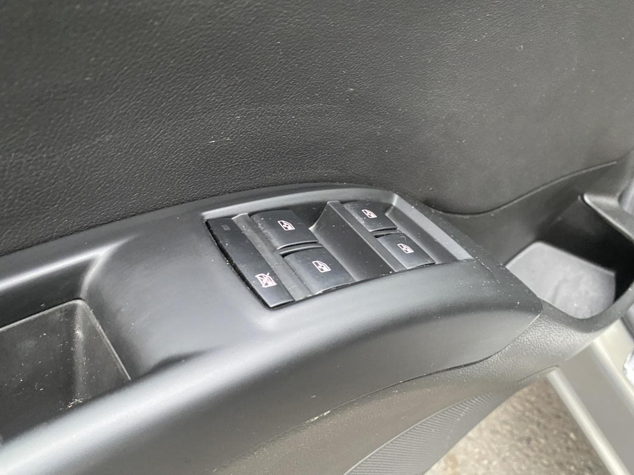 2015 Opel MERIVA - 23