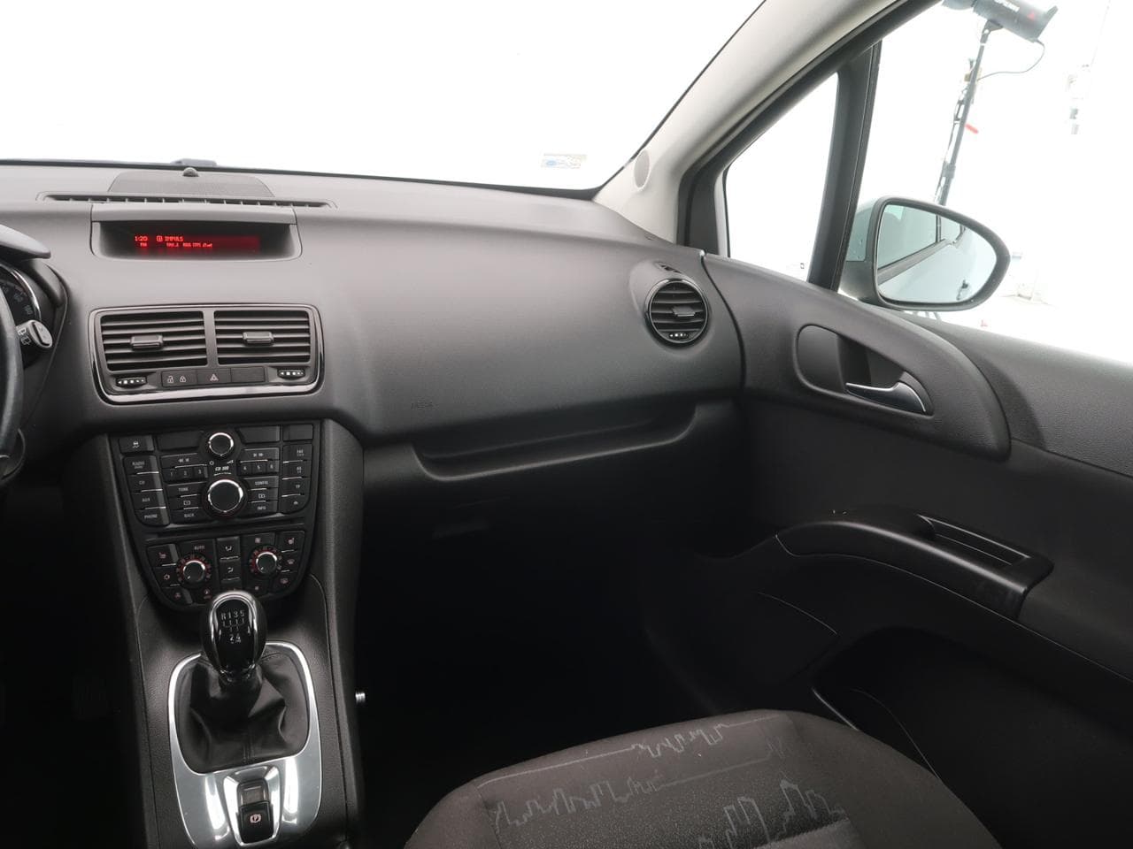 2010 Opel MERIVA - 11