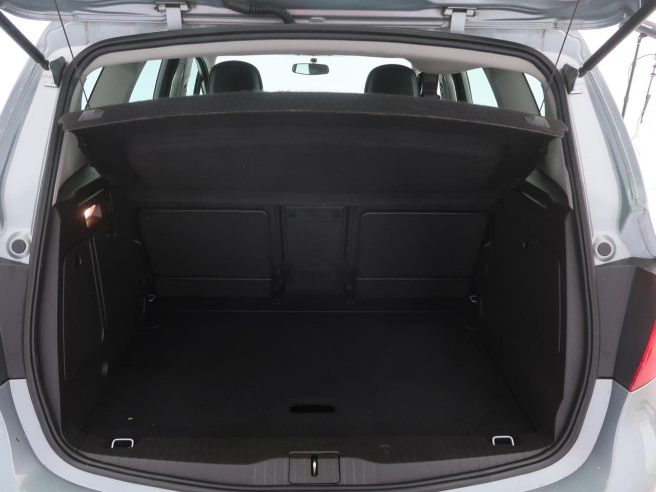 2010 Opel MERIVA - 19