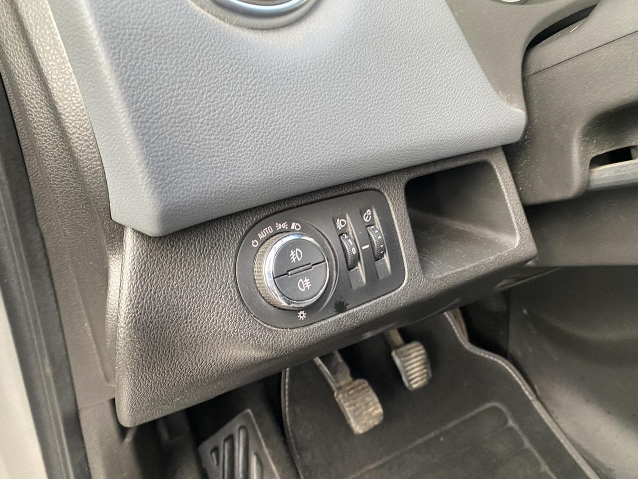 2014 Opel MERIVA - 15