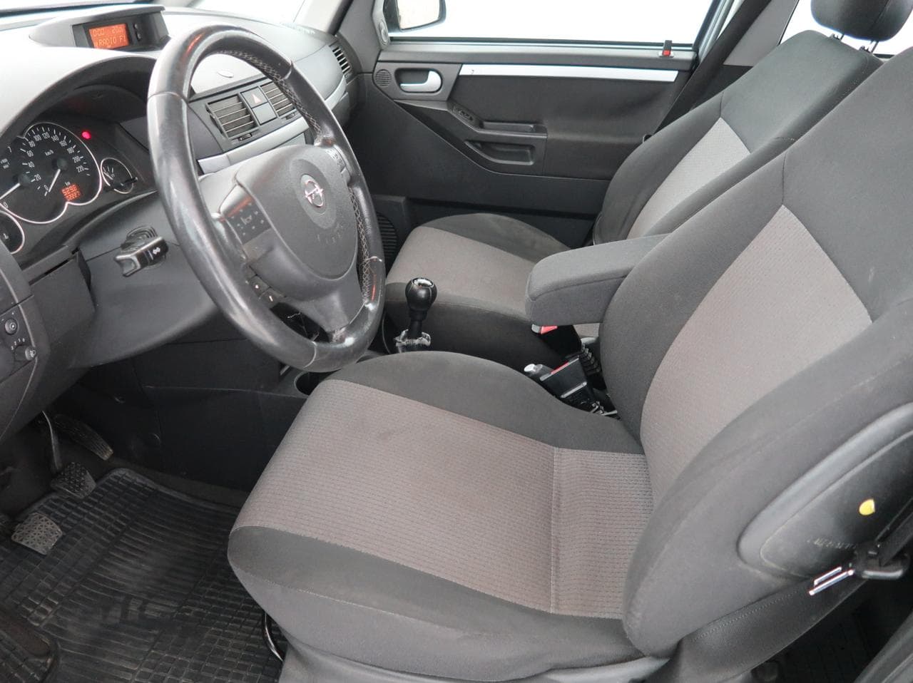 2004 Opel MERIVA - 16