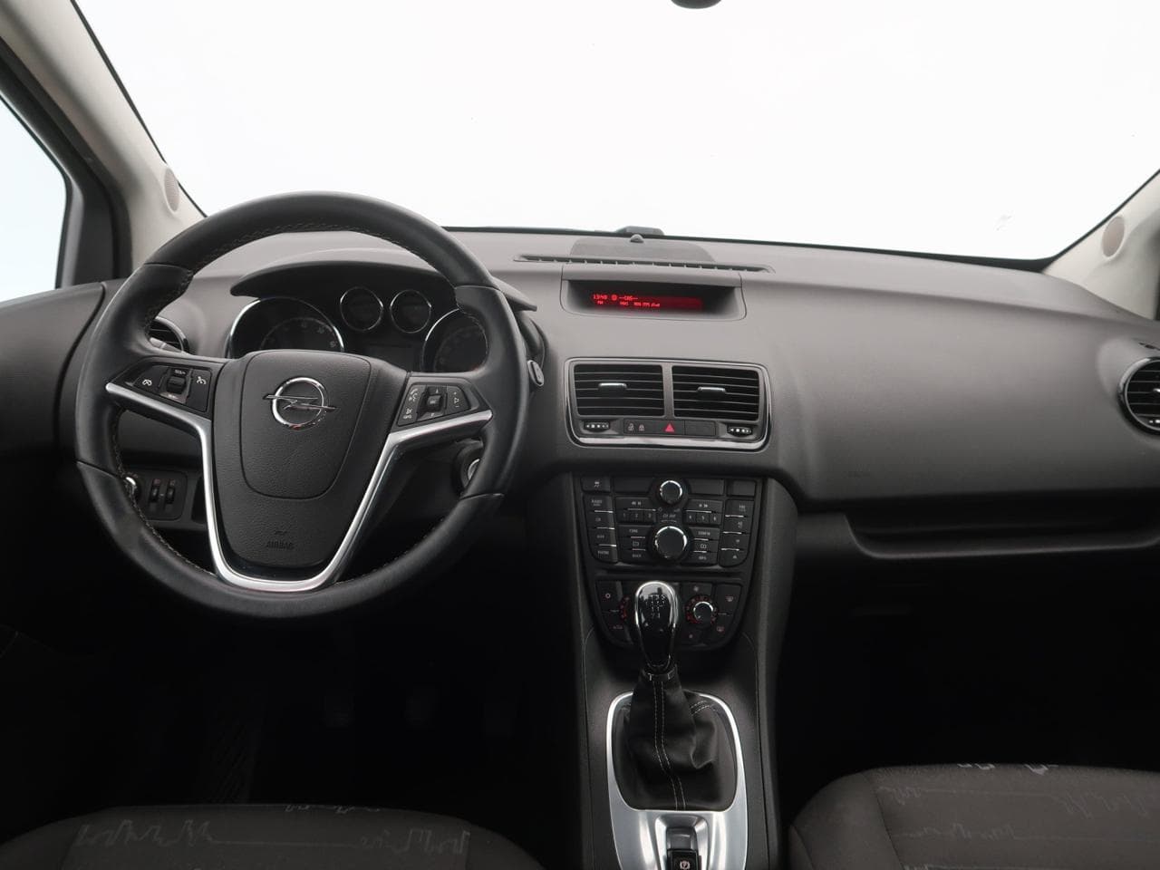 2015 Opel MERIVA - 9
