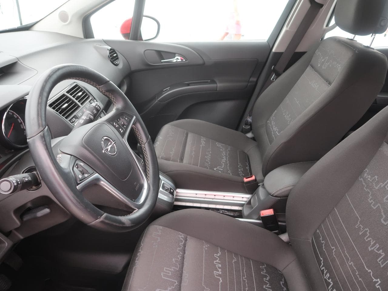 2015 Opel MERIVA - 14