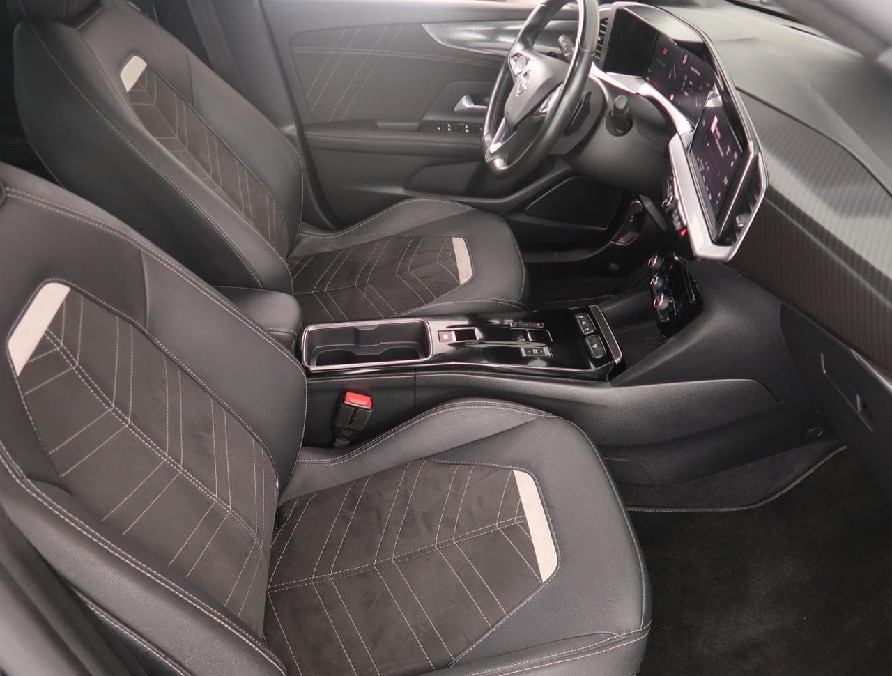 2021 Opel MOKKA - 12