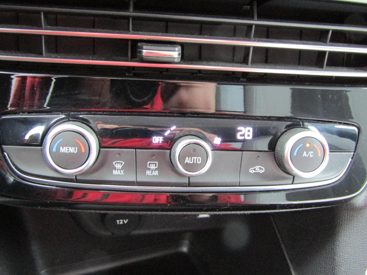 2021 Opel Mokka - 14