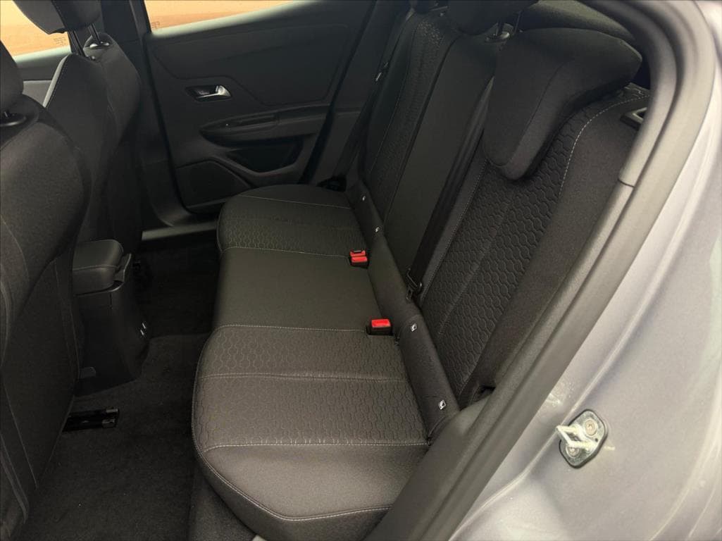 2025 Opel Mokka - 11