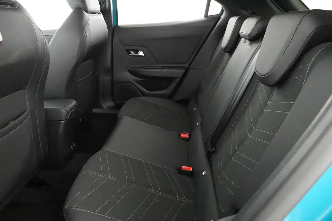 2025 Opel Mokka - 12