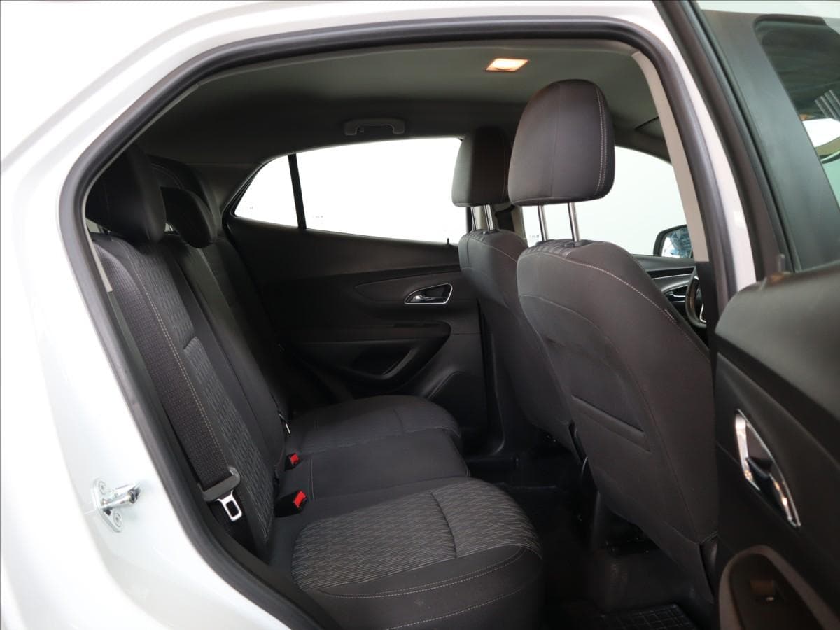 2015 Opel Mokka - 11