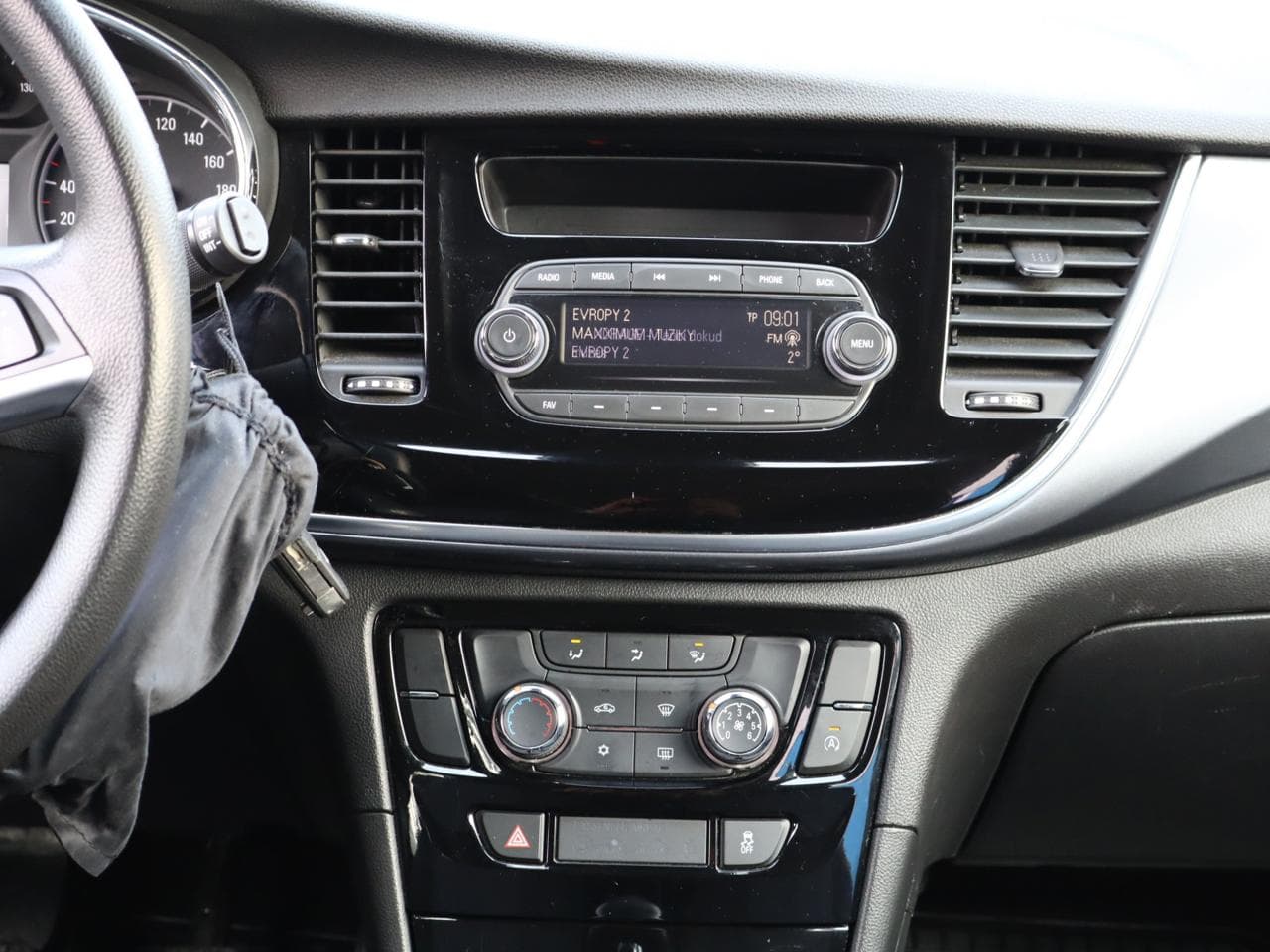 2017 Opel Mokka - 16