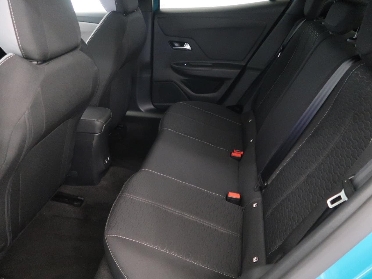 2025 Opel Mokka - 29