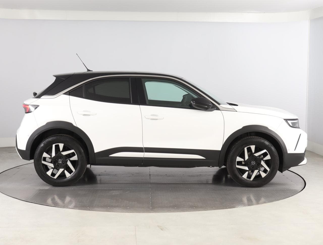 2025 Opel MOKKA - 8