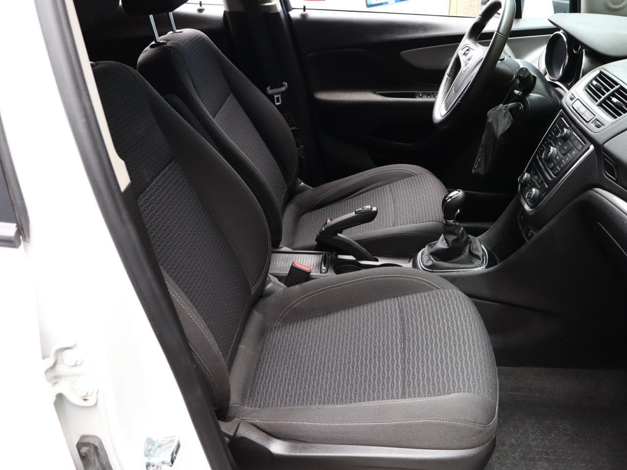 2016 Opel MOKKA - 10
