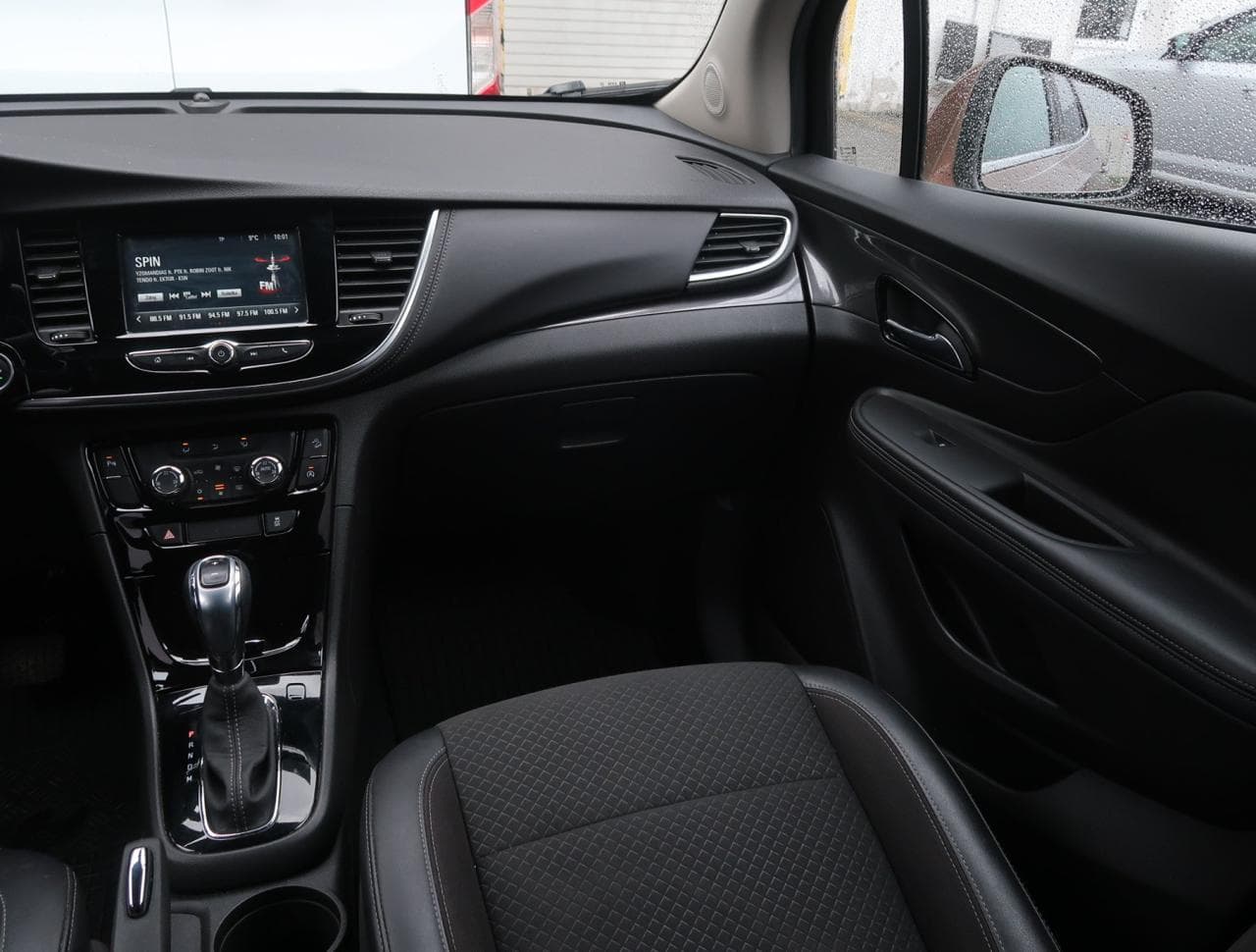 2017 Opel MOKKA - 11