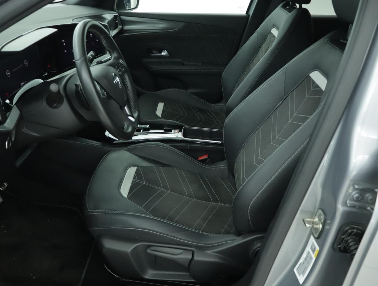 2021 Opel MOKKA - 16