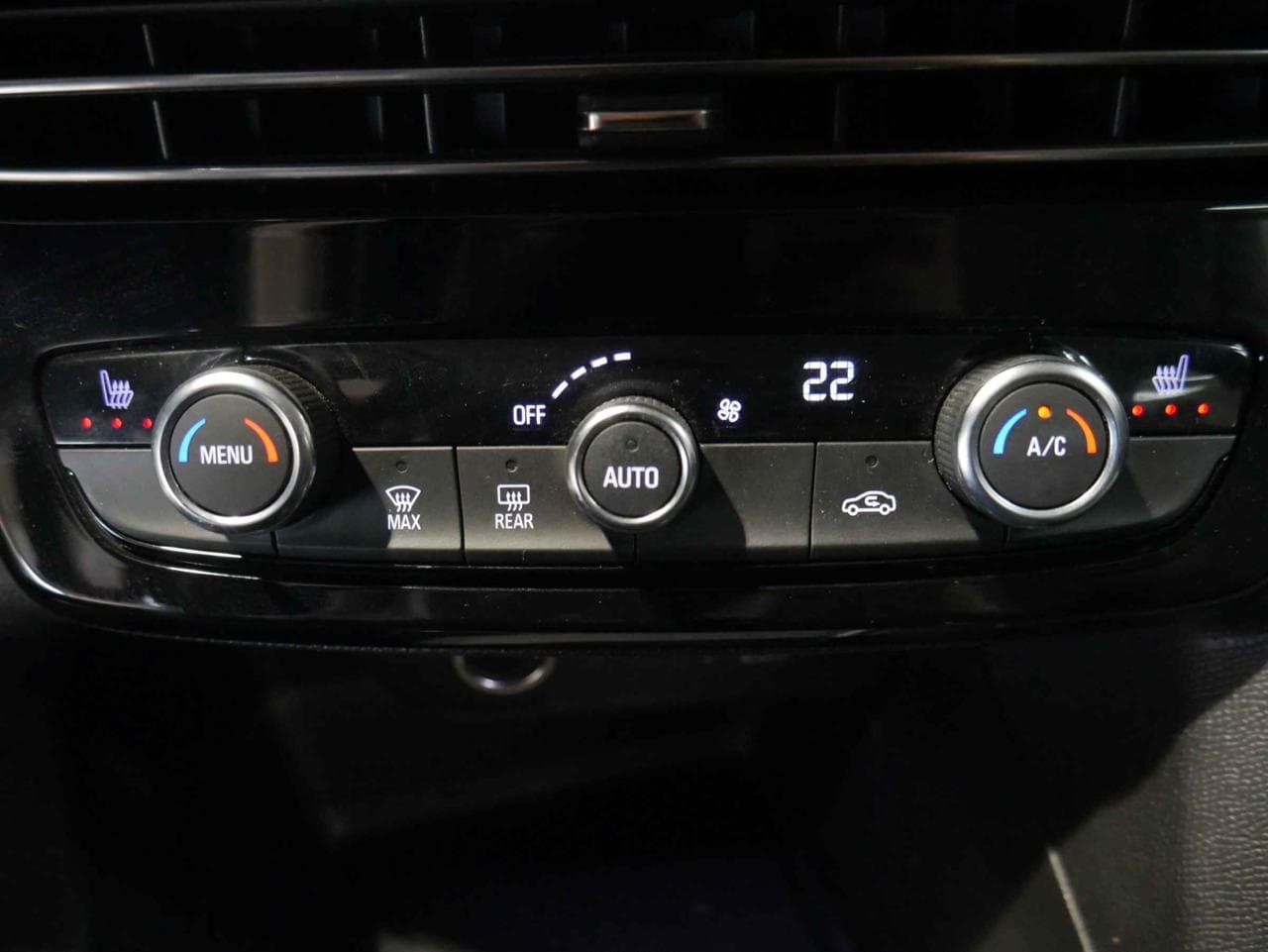 2023 Opel MOKKA - 17