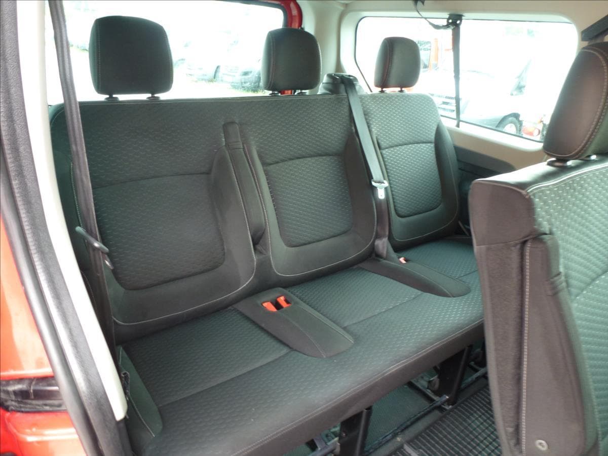 2019 Opel Vivaro - 17