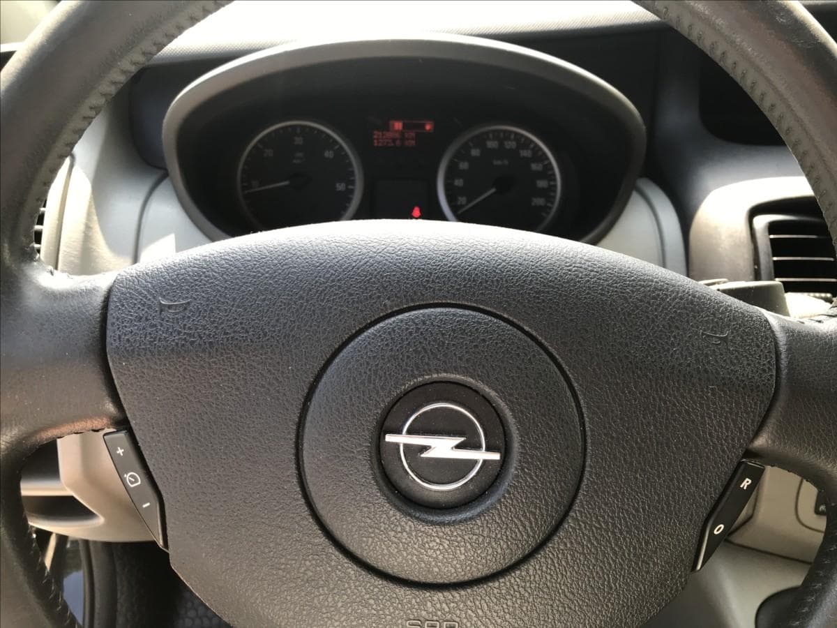 2011 Opel VIVARO - 18