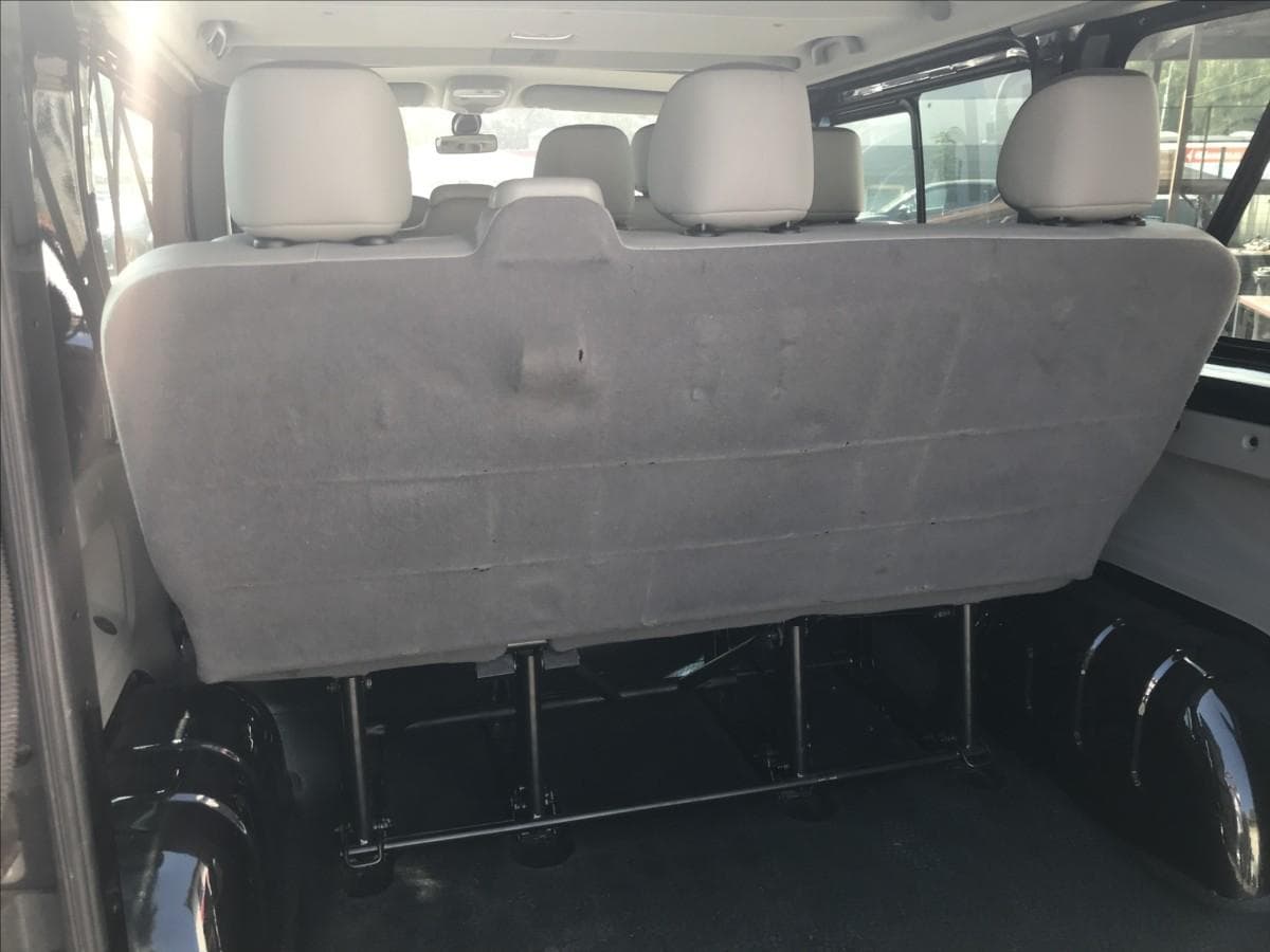 2011 Opel VIVARO - 11