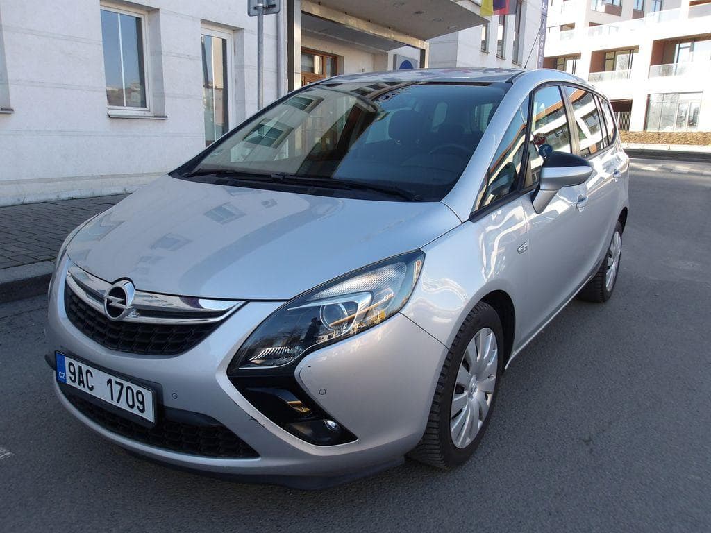 2015 Opel ZAFIRA