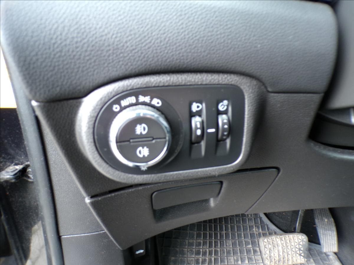 2016 Opel ZAFIRA - 16