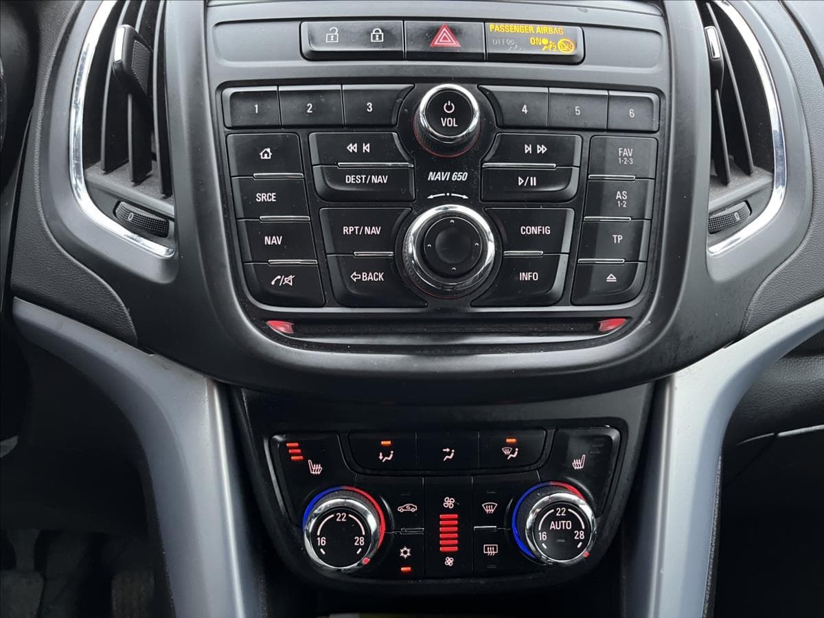 2015 Opel Zafira - 18