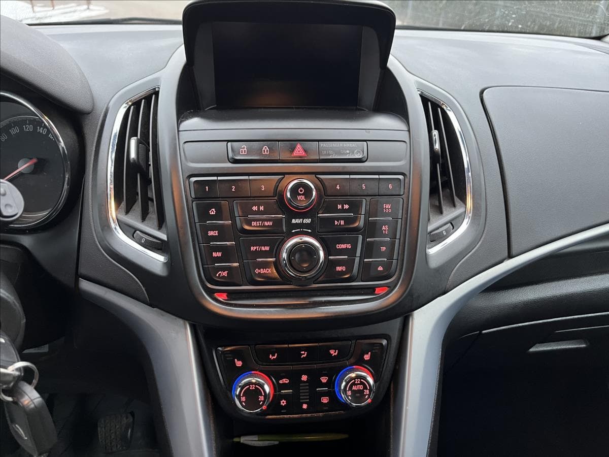 2015 Opel Zafira - 16