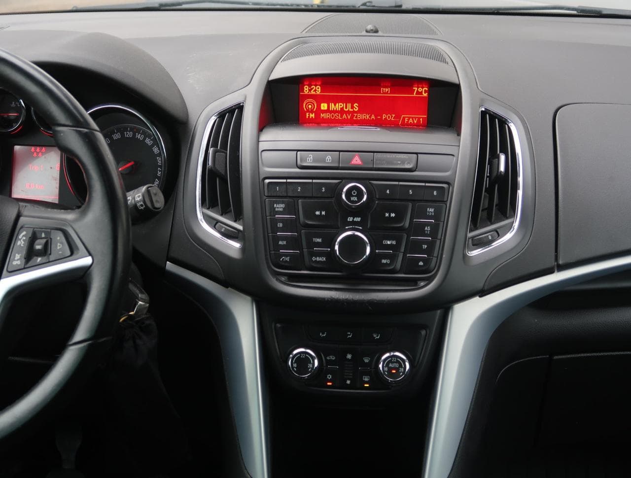 2012 Opel ZAFIRA - 18