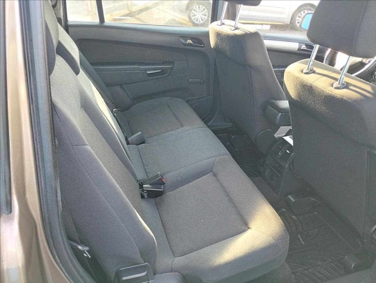 2014 Opel ZAFIRA - 9