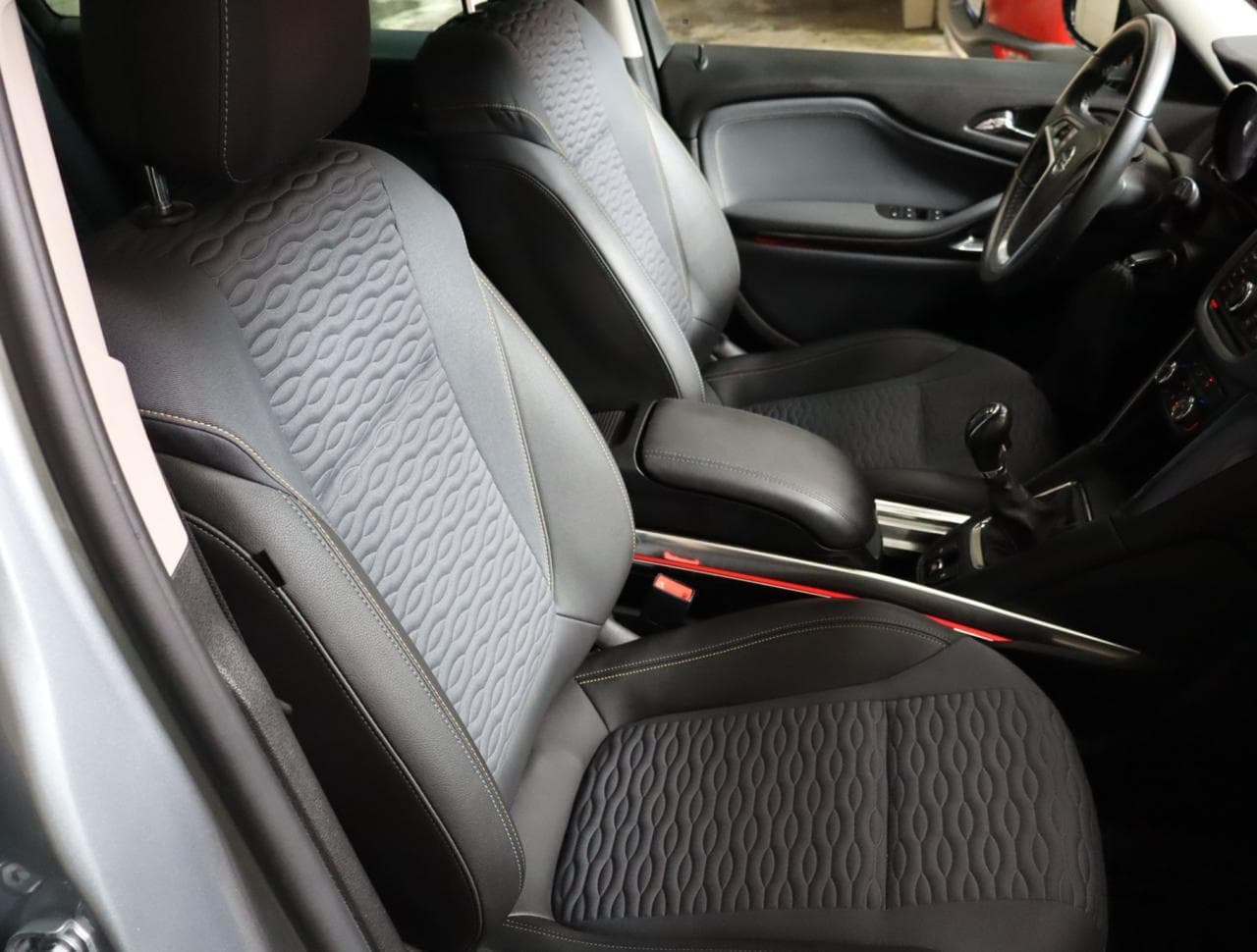 2014 Opel ZAFIRA - 12