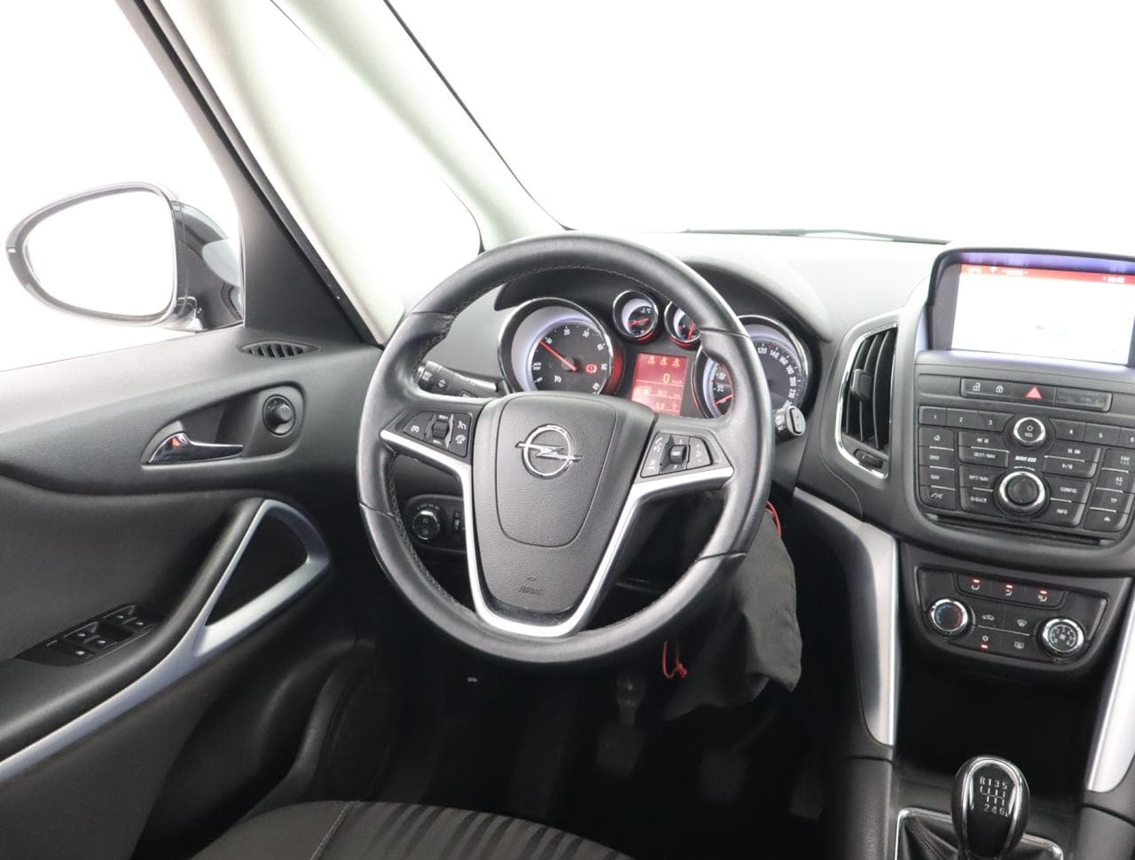 2014 Opel ZAFIRA - 9