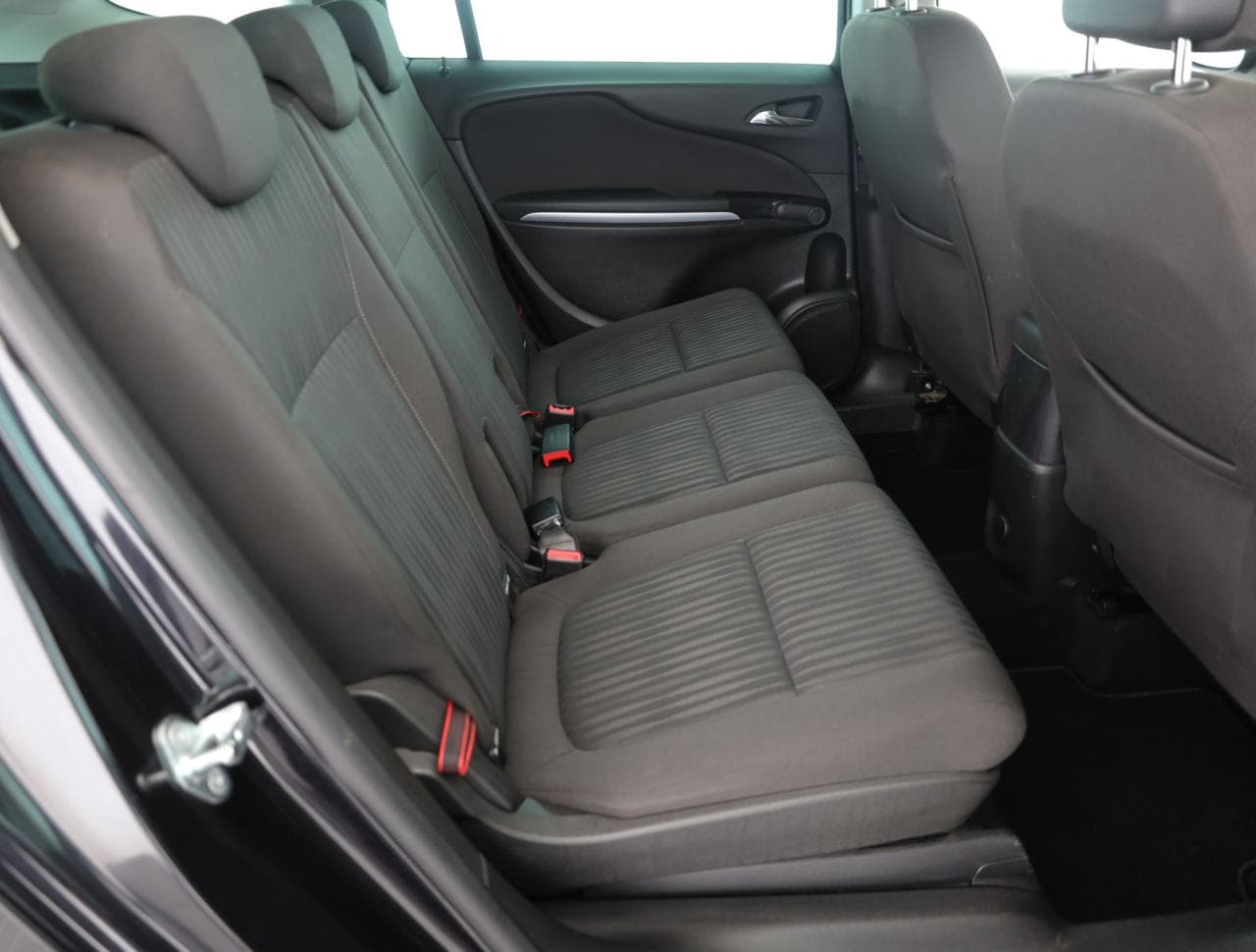 2013 Opel ZAFIRA - 11
