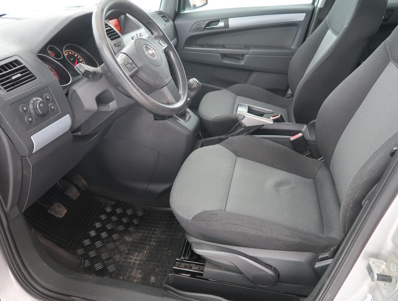 2005 Opel ZAFIRA - 23